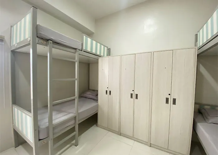 Uhome Lacson