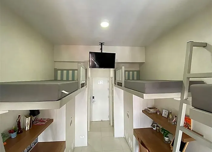 Uhome Lacson 3*